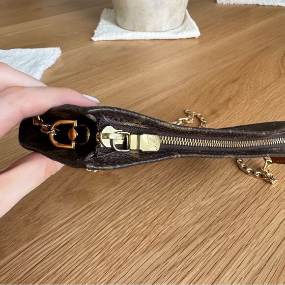 ✅AUTH✅Louis Vuitton Brown Mono SHOULDER BAG - Picture 6 of 11